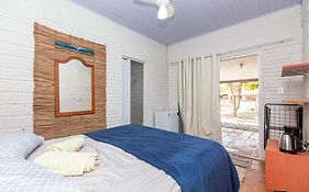 Memora Guesthouse Pontal do Paraná - Suíte a duas quadras da Praia e perto da Ilha do Mel